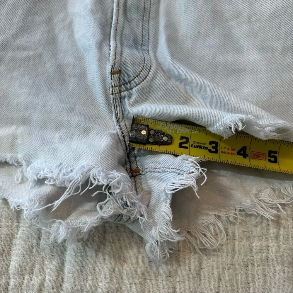 Levi's Women’s Vintage Blue Distressed 501 Cut Off Denim Shorts Button Fly - Picture 12 of 14